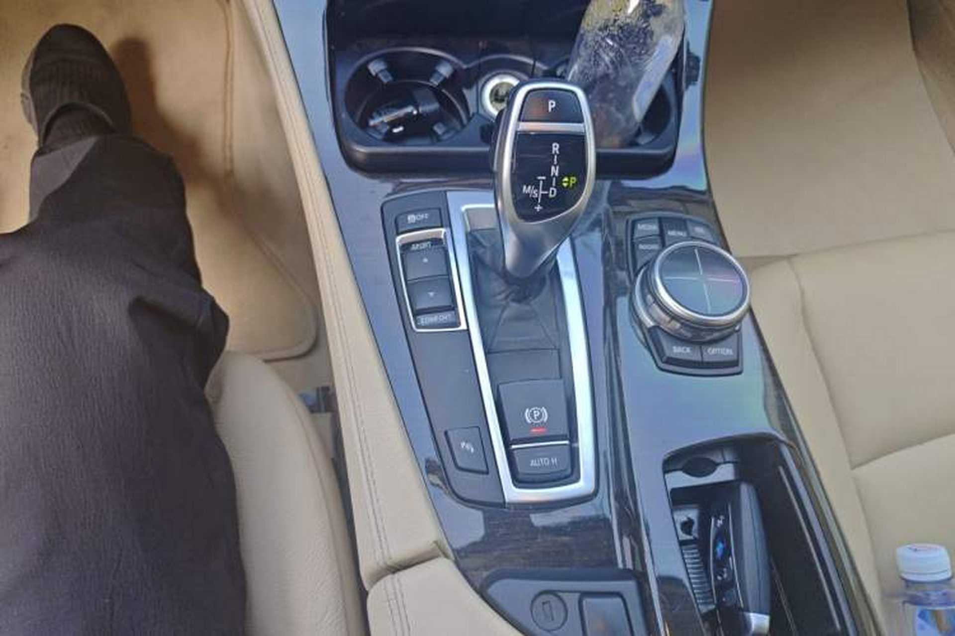 Used BMW 5 Series 2013 535Li Leading Model Gear Lever