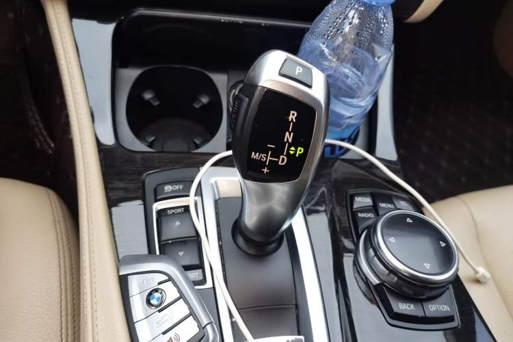 Used BMW 5 Series 2013 525Li Leading Model Gear Lever