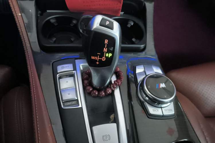Used BMW 5 Series 2013 530Li Luxury Model Gear Lever