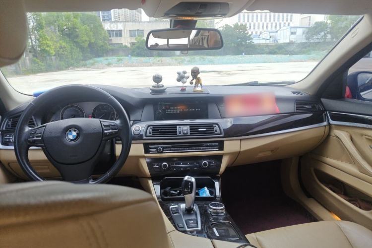 Used BMW 5 Series 2013 525Li Luxury Model Headliner