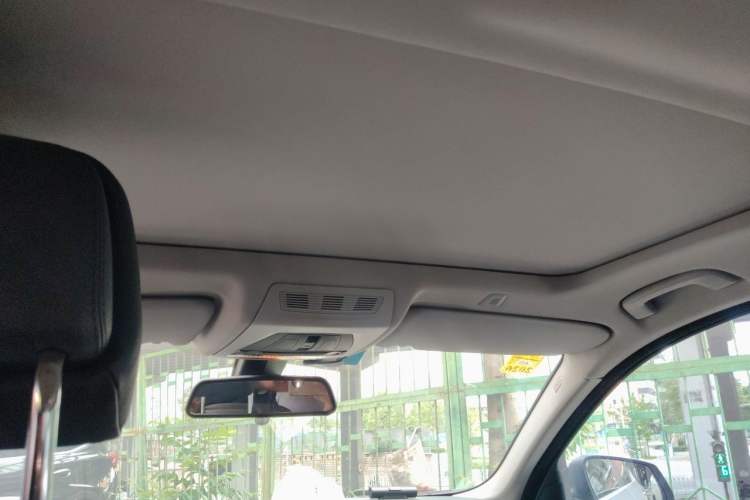 Used BMW 5 Series 2013 520i Elegant Edition Headliner