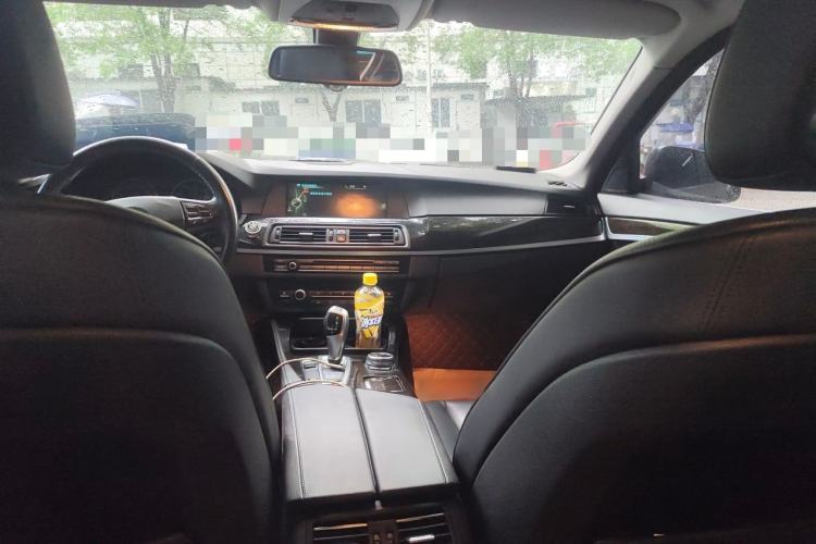Used BMW 5 Series 2013 525Li Luxury Model Headliner