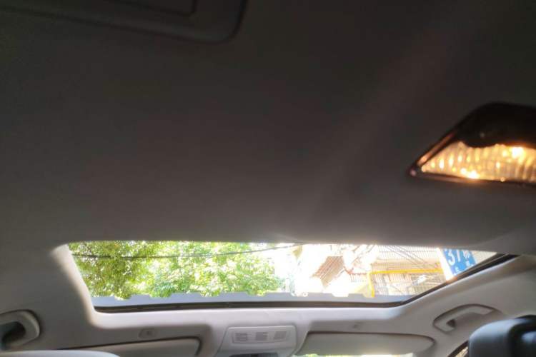 Used BMW 5 Series 2013 520i Elegant Edition Headliner