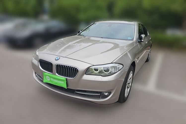 Used BMW 5 Series 2013 525Li Luxury Model Guazi used car, China used car export, Used car for sale, Used cars, Cheapest cars for sale