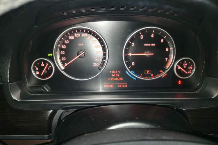 Used BMW 5 Series 2013 525Li Luxury Model Instrument Cluster