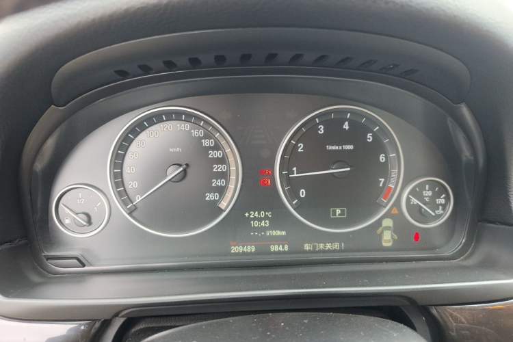 Used BMW 5 Series 2013 525Li Luxury Model Instrument Cluster