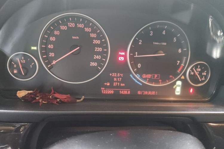 Used BMW 5 Series 2013 525Li Luxury Model Instrument Cluster