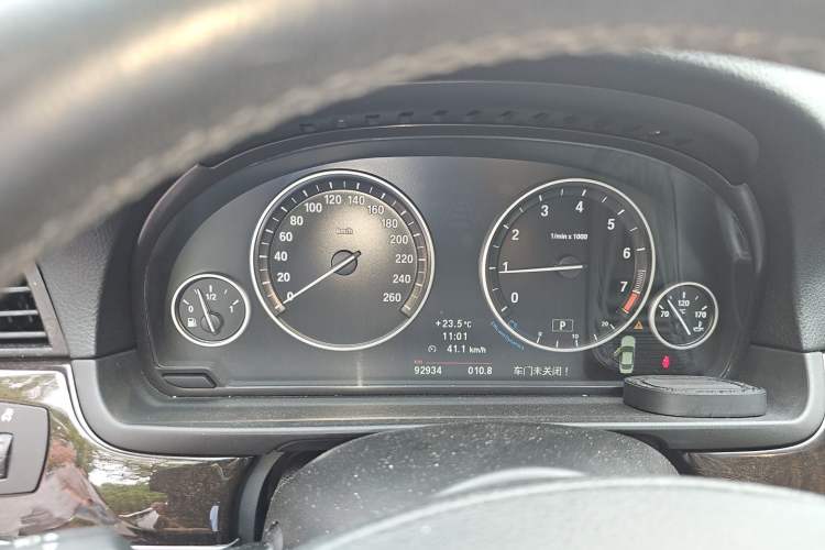 Used BMW 5 Series 2013 525Li Luxury Model Instrument Cluster