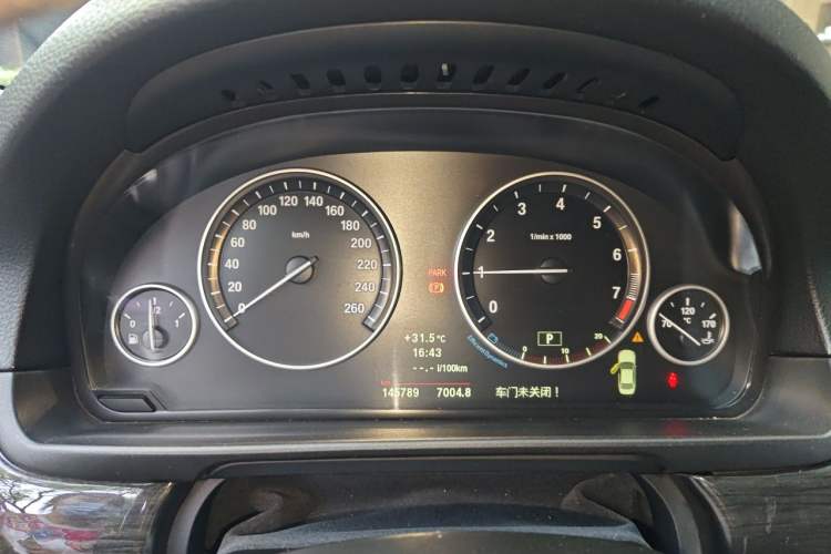 Used BMW 5 Series 2013 530Li Leading Model Instrument Cluster