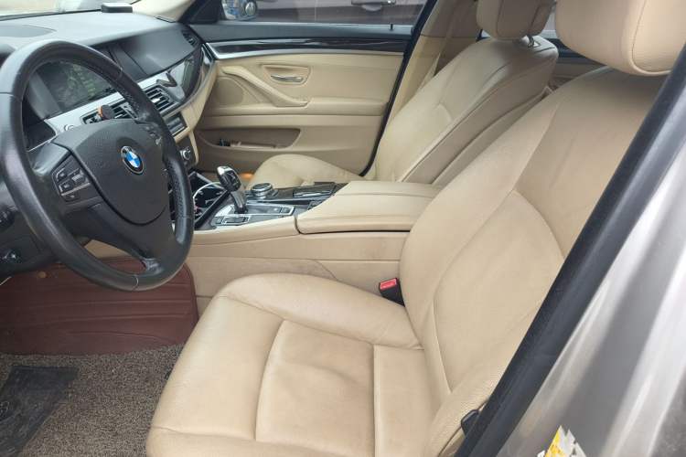 Used BMW 5 Series 2013 525Li Luxury Model Left Front Seat