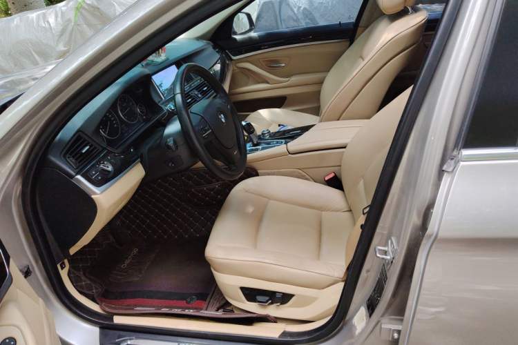 Used BMW 5 Series 2013 525Li Leading Model Left Front Seat