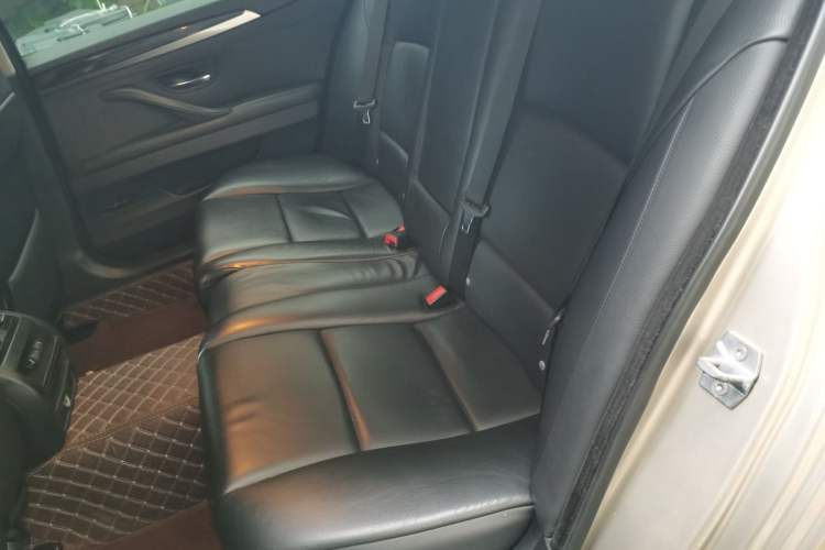 Used BMW 5 Series 2013 525Li Leading Model Left Rear Seat