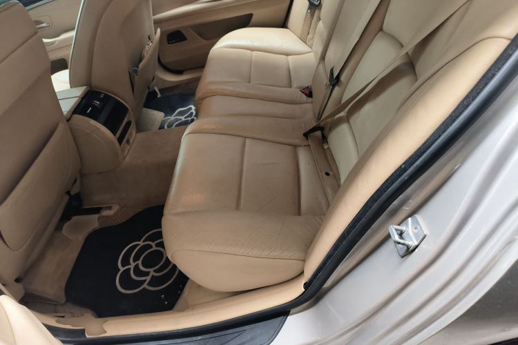 Used BMW 5 Series 2013 525Li Leading Model Left Rear Seat