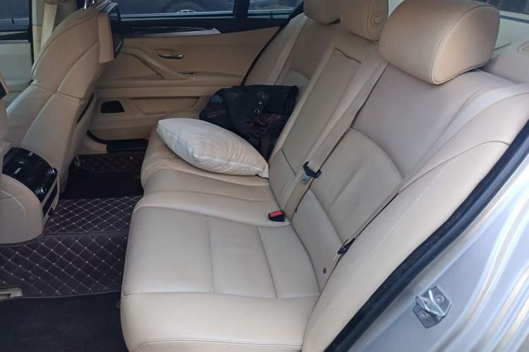 Used BMW 5 Series 2013 530Li Luxury Model Left Rear Seat