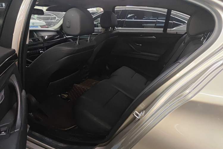 Used BMW 5 Series 2013 530Li Leading Model Left Rear Seat