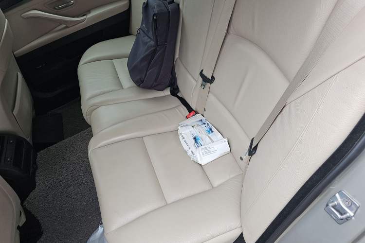 Used BMW 5 Series 2013 525Li Luxury Model Left Rear Seat