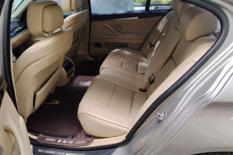 Used BMW 5 Series 2013 525Li Leading Model Left Rear Seat