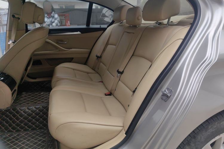 Used BMW 5 Series 2013 525Li Leading Model Left Rear Seat