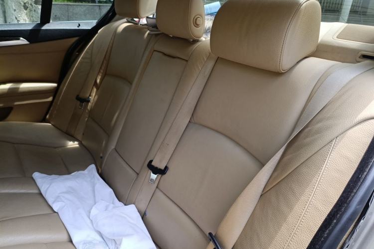 Used BMW 5 Series 2013 525Li Luxury Model Left Rear Seat