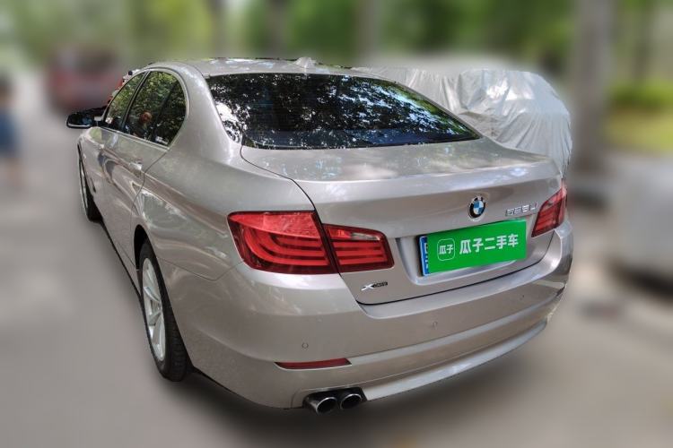 Used BMW 5 Series 2013 525Li Leading Model Rear Left 45 Deg