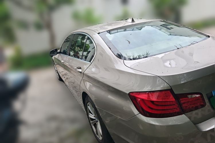 Used BMW 5 Series 2013 525Li Leading Model Rear Left 45 Deg