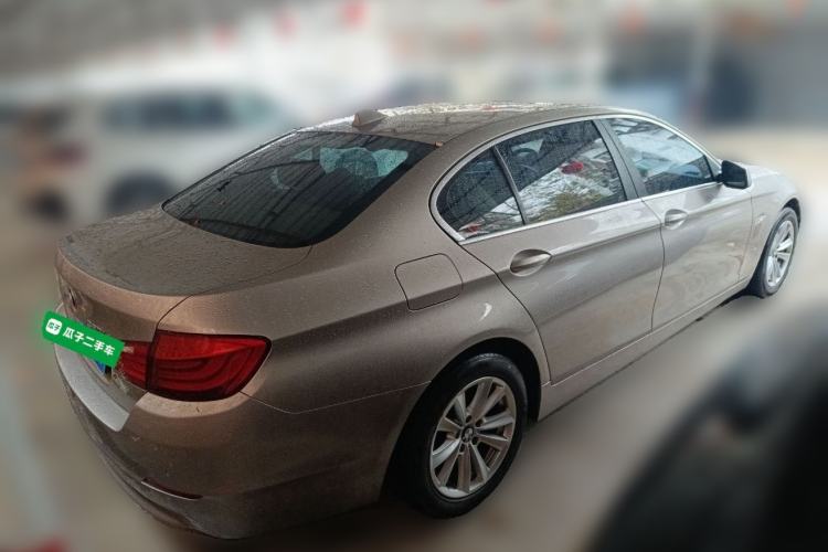 Used BMW 5 Series 2013 520Li Elegant Edition Rear Right 45 Deg