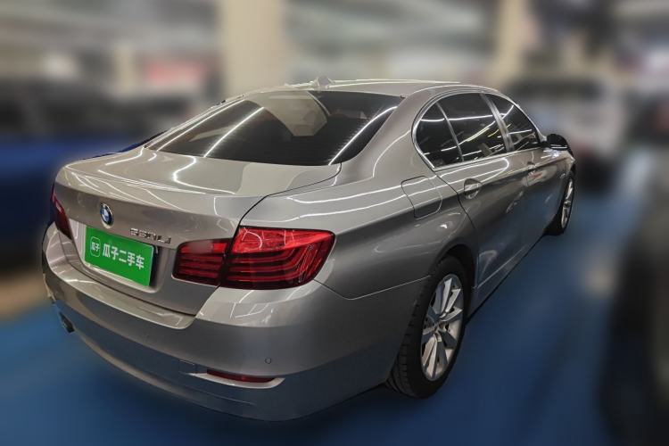 Used BMW 5 Series 2013 530Li Leading Model Rear Right 45 Deg