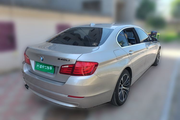 Used BMW 5 Series 2013 525Li Luxury Model Rear Right 45 Deg