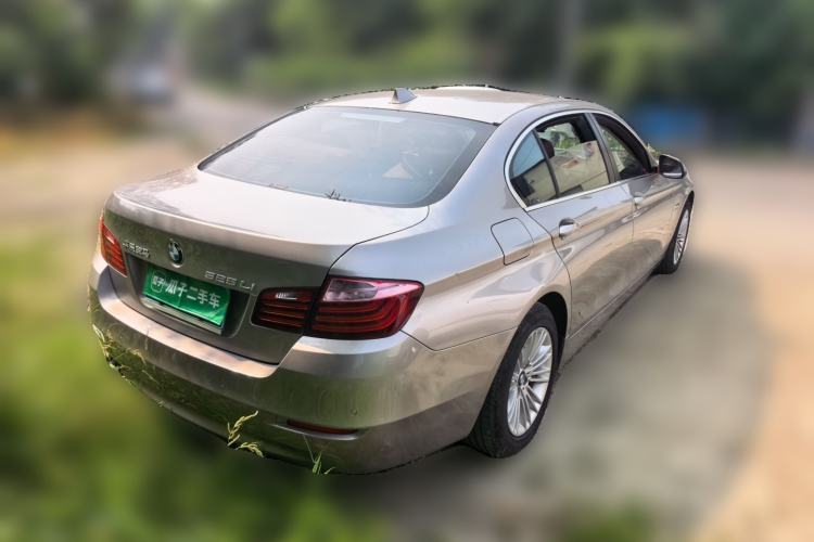 Used BMW 5 Series 2013 525Li Leading Model Rear Right 45 Deg