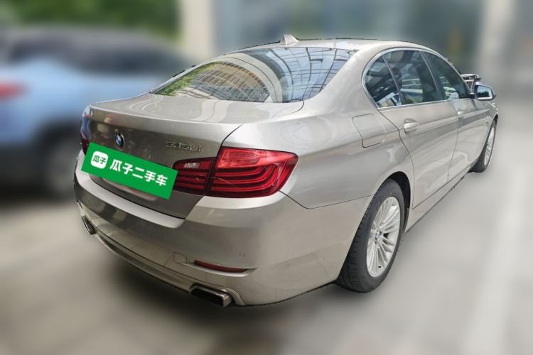 Used BMW 5 Series 2013 525Li Leading Model Rear Right 45 Deg