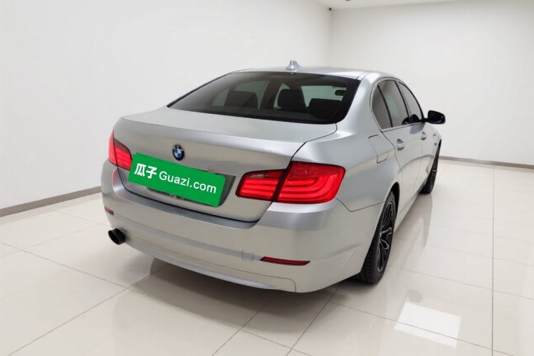 Used BMW 5 Series 2013 525Li Luxury Model Rear Right 45 Deg