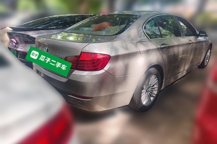 Used BMW 5 Series 2013 525Li Leading Model Rear Right 45 Deg