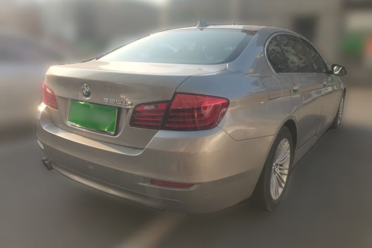 Used BMW 5 Series 2013 525Li Leading Model Rear Right 45 Deg