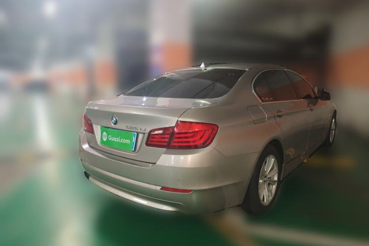 Used BMW 5 Series 2013 525Li Luxury Model Rear Right 45 Deg