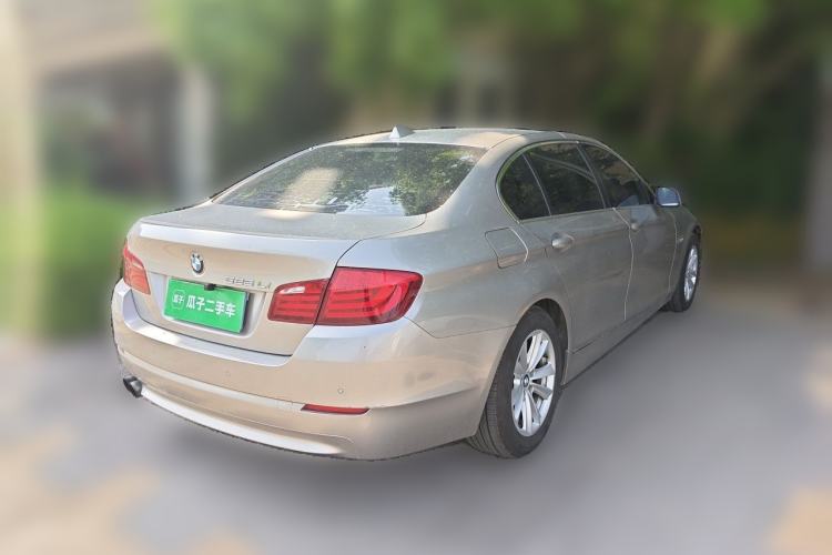 Used BMW 5 Series 2013 525Li Leading Model Rear Right 45 Deg