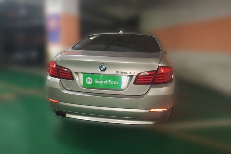 Used BMW 5 Series 2013 525Li Luxury Model Rear
