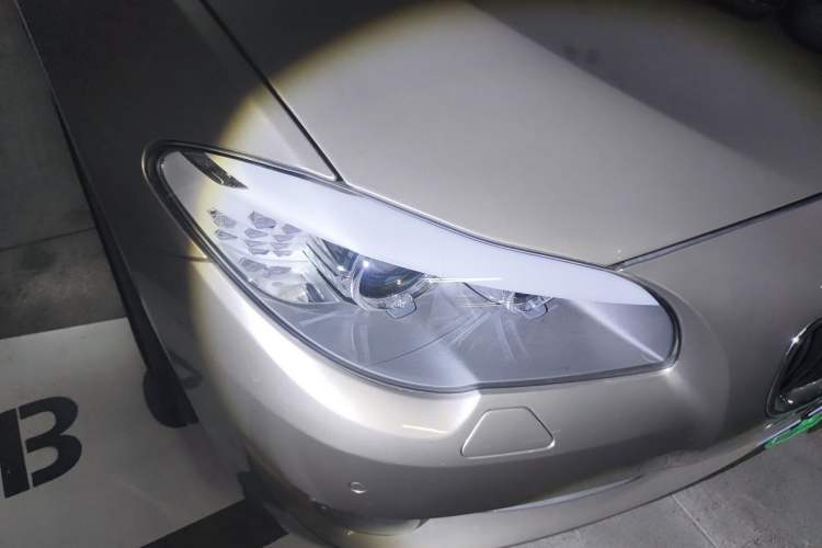 Used BMW 5 Series 2013 520Li Elegant Edition Right Front Headlight