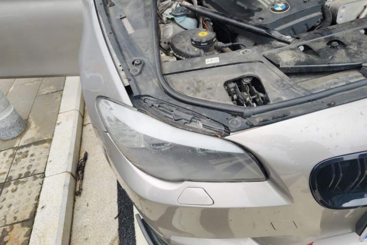 Used BMW 5 Series 2013 530Li Leading Model Right Front Headlight