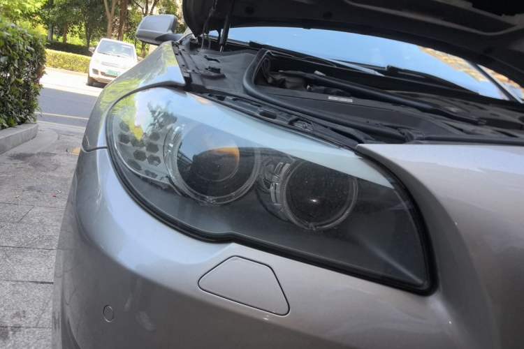 Used BMW 5 Series 2013 530Li Leading Model Right Front Headlight