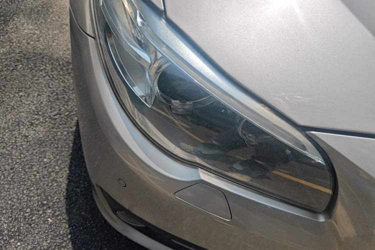Used BMW 5 Series 2013 520i Elegant Edition Right Front Headlight
