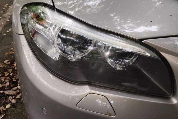 Used BMW 5 Series 2013 520Li Elegant Edition Right Front Headlight