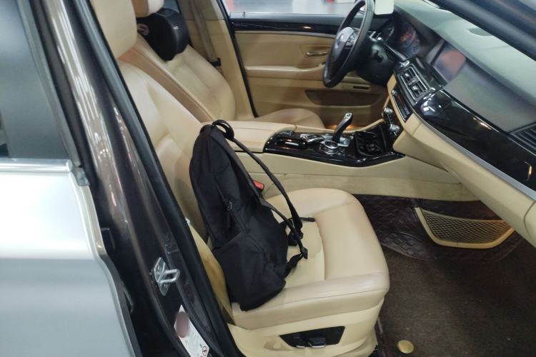 Used BMW 5 Series 2013 525Li Luxury Model Right Front Seat