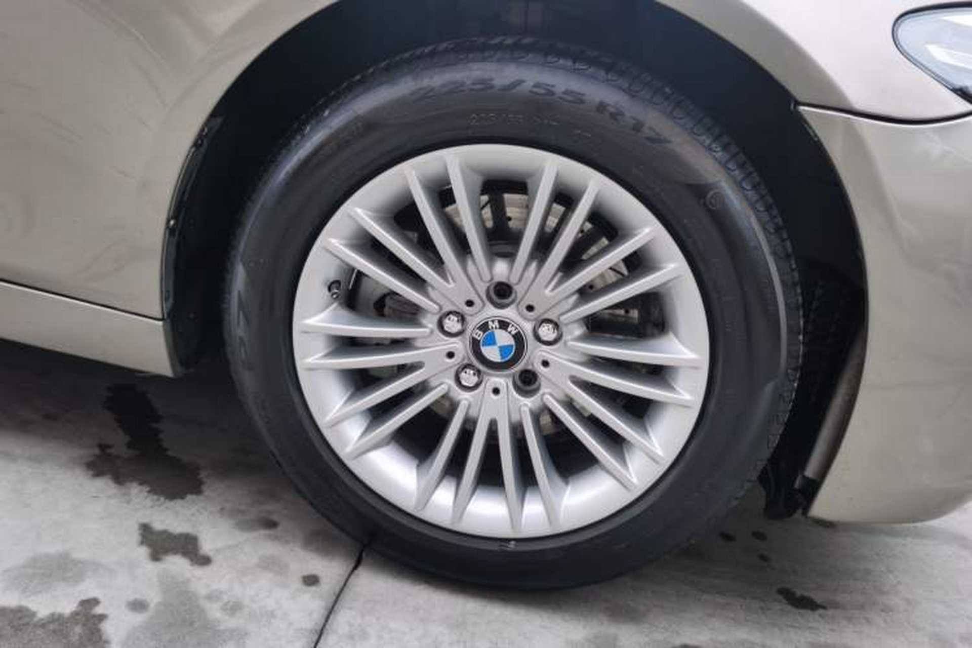 Used BMW 5 Series 2013 525Li Leading Model Right Front Wheel Hub