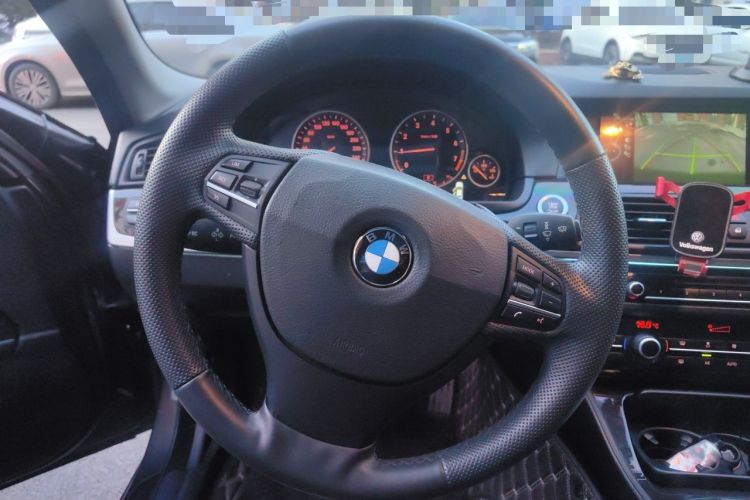 Used BMW 5 Series 2013 530Li Leading Model Steering Wheel