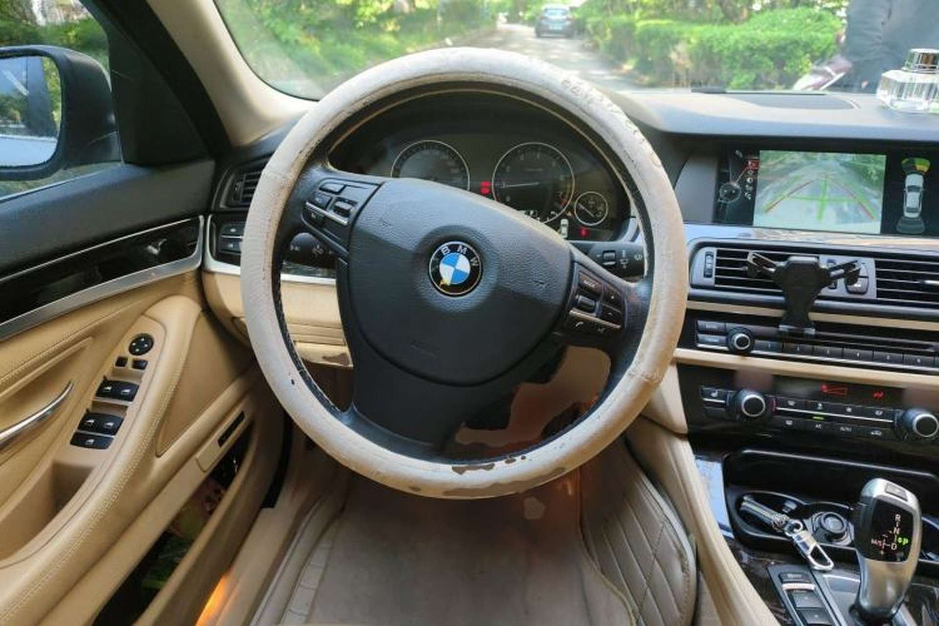 Used BMW 5 Series 2013 525Li Luxury Model Steering Wheel
