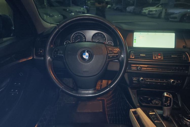 Used BMW 5 Series 2013 525Li Luxury Model Steering Wheel