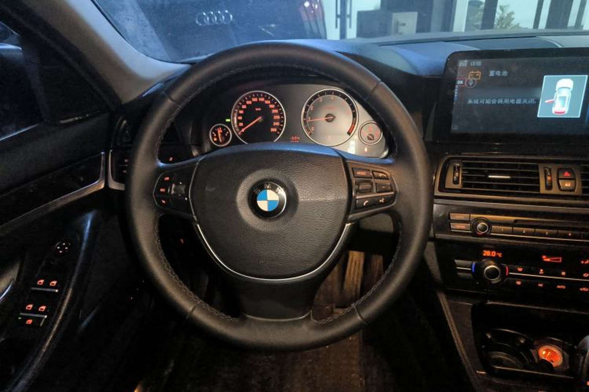 Used BMW 5 Series 2013 520Li Elegant Edition Steering Wheel