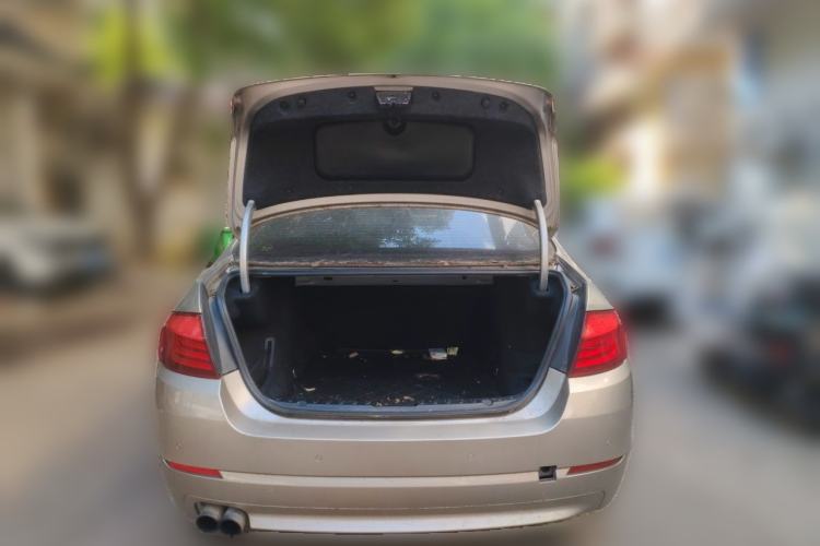 Used BMW 5 Series 2013 520i Elegant Edition Trunk