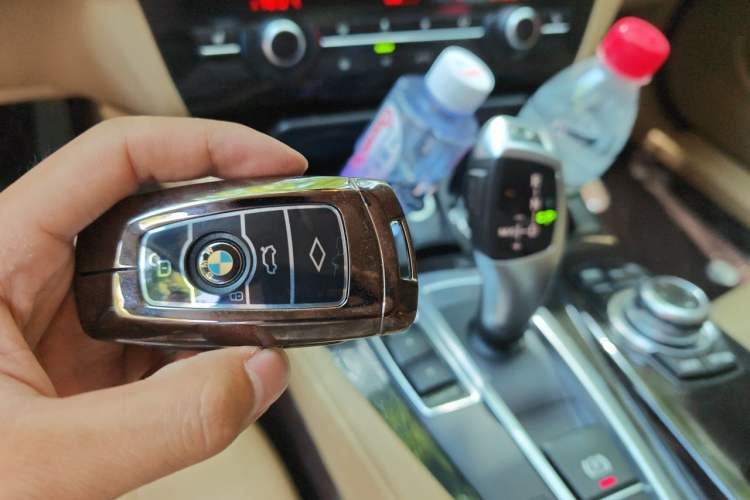 Used BMW 5 Series 2013 525Li Leading Model Vehicle Key