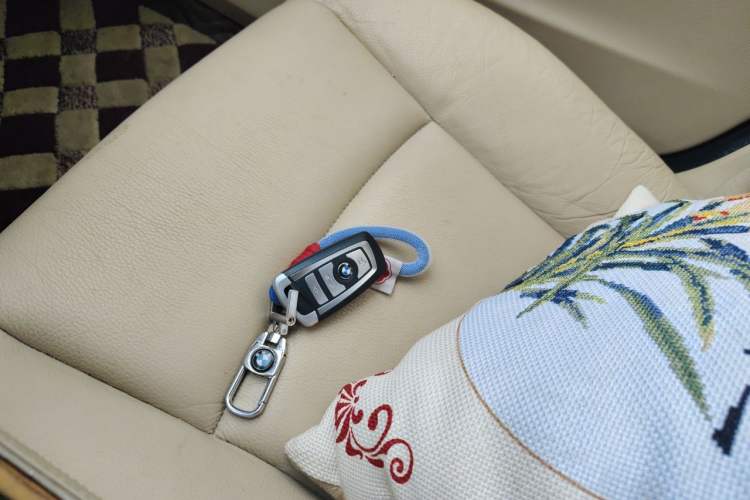 Used BMW 5 Series 2013 530Li Leading Model Vehicle Key